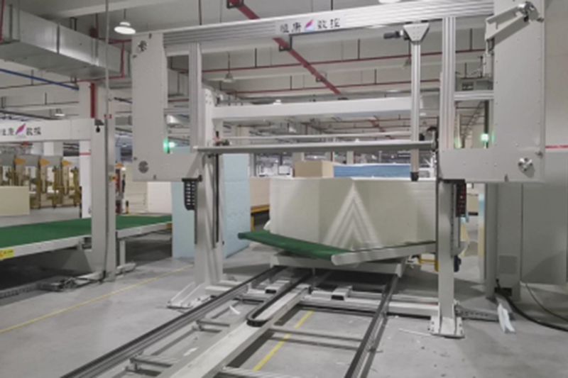 Cortadora de Contornos, con Cuchilla Horizontal Continua CNCHK-9.2